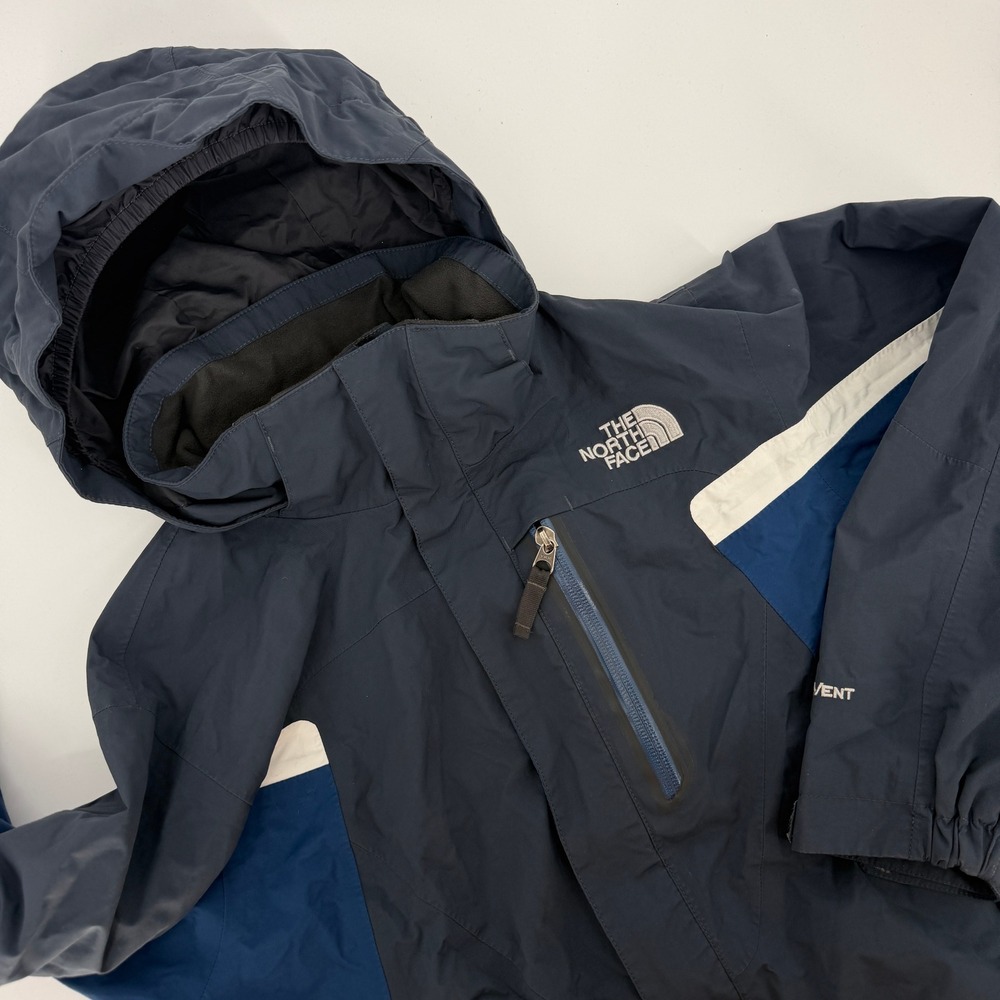 The North Face Boys HyVent Hooded Rain Jacket Navy Blue Colorblock Large 14/16